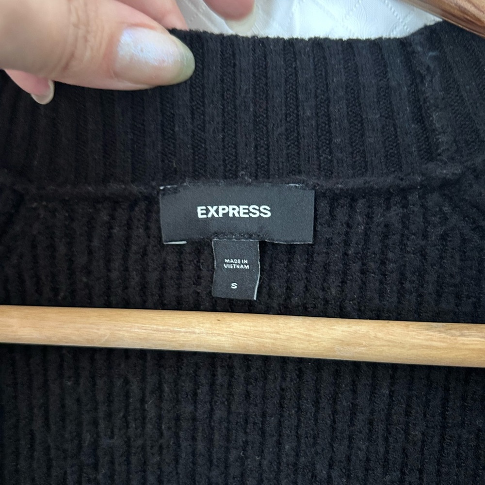 Express Black Ribbed Sweater - Picture 4 of 6